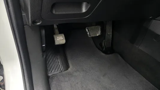 Kia R 2.0 2WD 2013 20