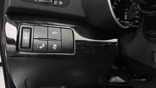 Kia R 2.0 2WD 2013 18
