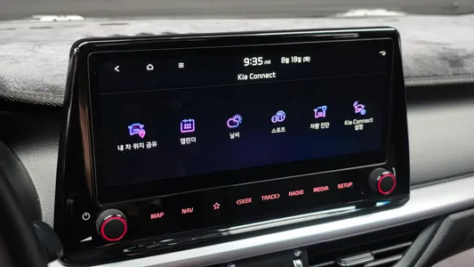 Kia K3 2 1.6 2022 27