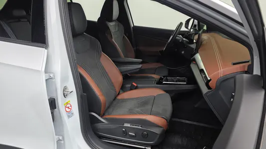 Volkswagen ID.4 2023 11
