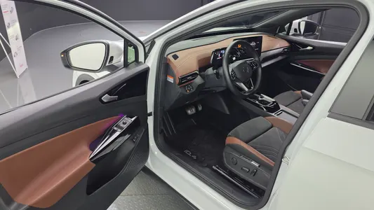 Volkswagen ID.4 2023 10