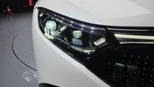 Mercedes-Benz EQS V297 EQS450+ 2022 22