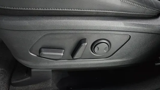 Kia 4 2.2 2WD 2021 32