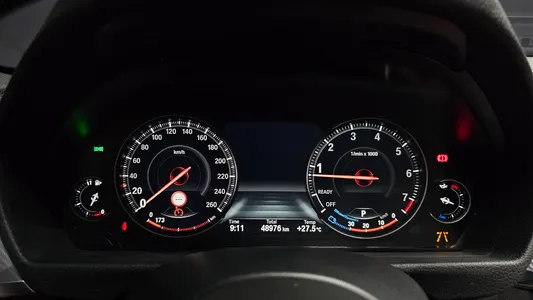 BMW 3 Series (F30) 330i M 2018 7