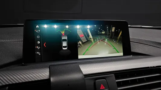 BMW 3 Series (F30) 330i M 2018 14