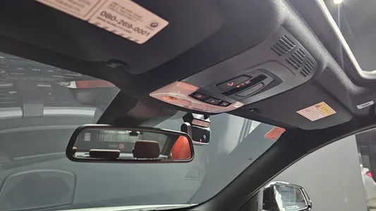 BMW 3 Series (F30) 330i M 2018 29