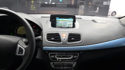 Renault Korea SM3 Z.E. RE 2015 14