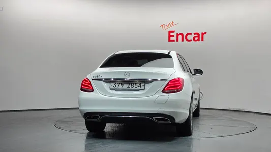 Mercedes-Benz C-Class W205 C350e 2018 4