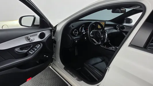 Mercedes-Benz C-Class W205 C350e 2018 10