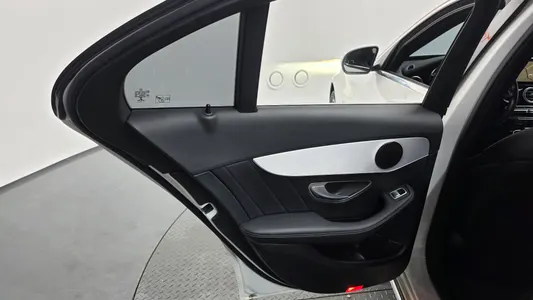 Mercedes-Benz C-Class W205 C350e 2018 25