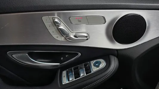 Mercedes-Benz C-Class W205 C350e 2018 30