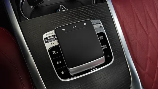 Mercedes-Benz G-Class W465 G450d 2025 18