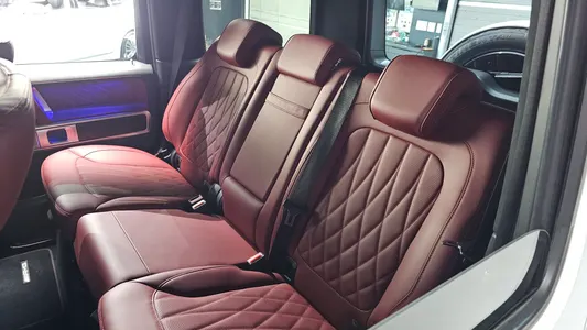 Mercedes-Benz G-Class W465 G450d 2025 33