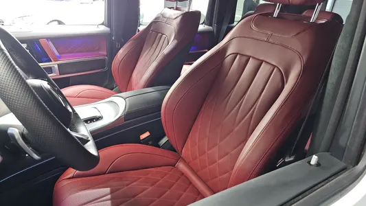 Mercedes-Benz G-Class W465 G450d 2025 34