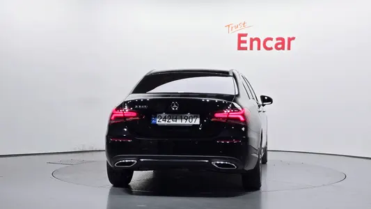 Mercedes-Benz A-Class W177 A220 2022 4