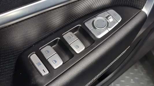 Genesis G70 2.0T AWD 2019 20