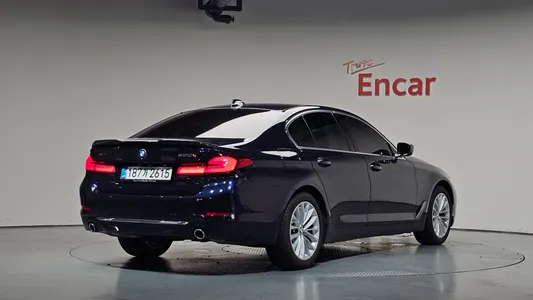 BMW 5 Series (G30) 520d xDrive 2020