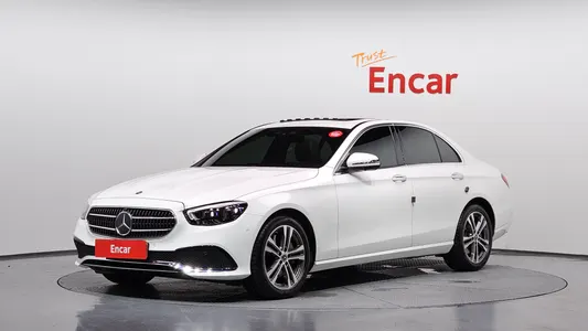 Mercedes-Benz E-Class W213 E350 4MATIC 2021