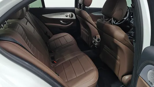 Mercedes-Benz E-Class W213 E350 4MATIC 2021 12