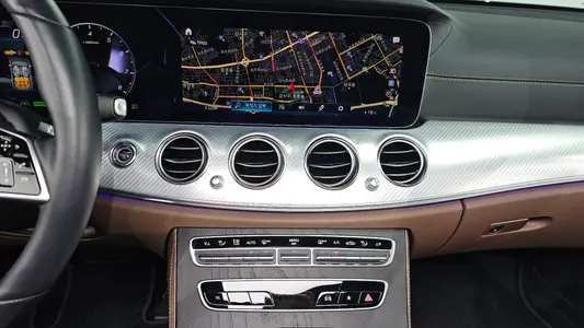 Mercedes-Benz E-Class W213 E350 4MATIC 2021 14