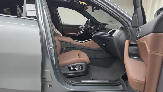 BMW X6 (G06) xDrive40i M 2025 26