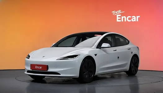 Tesla 3 RWD 2025