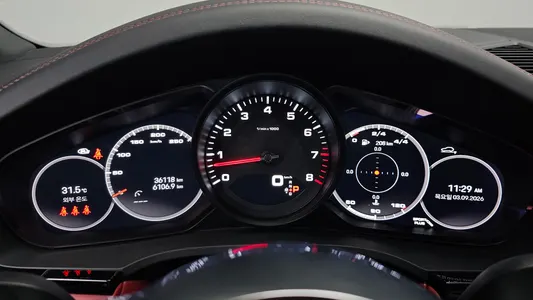 Porsche (PO536) 3.0 2023 7