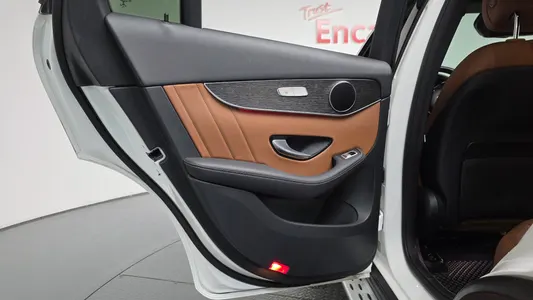 Mercedes-Benz GLC-Class X253 GLC300 4MATIC 2020 25