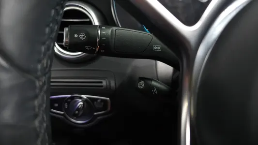 Mercedes-Benz GLC-Class X253 GLC300 4MATIC 2020 35