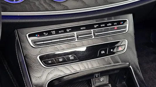 Mercedes-Benz CLS-Class C257 CLS300d 4MATIC 2022 19