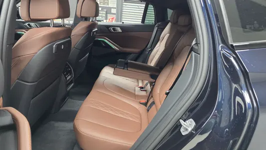 BMW X6 (G06) xDrive40i M 2025 11