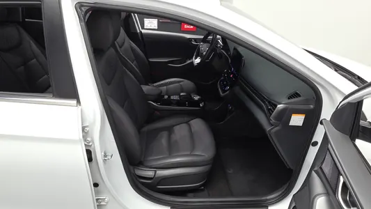 Hyundai 아이오닉 일렉트릭 Q 2020 27