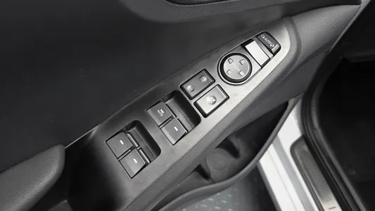 Hyundai 아이오닉 일렉트릭 Q 2020 29