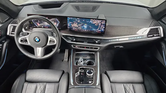 BMW X7 (G07) xDrive 40i M 6 2025 6