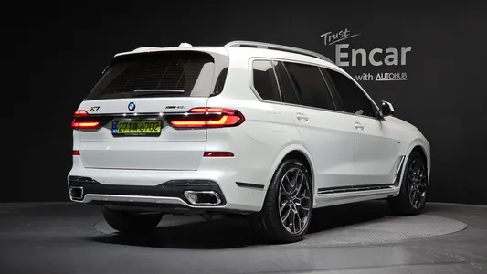 BMW X7 (G07) xDrive 40i M 6 2025