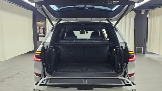 BMW X7 (G07) xDrive 40i M 6 2025 19