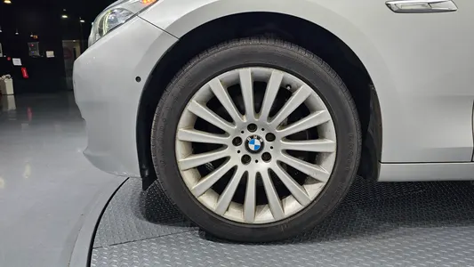 BMW 5 Series GT (F07) GT ED Edition 2013 5