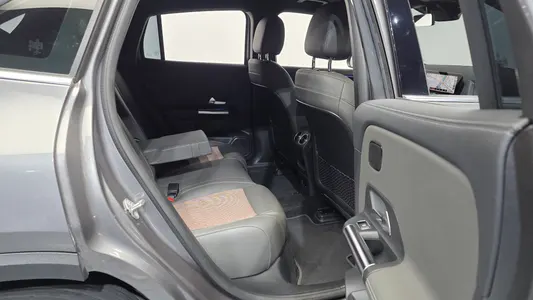 Mercedes-Benz EQA H243 EQA250 2021 12