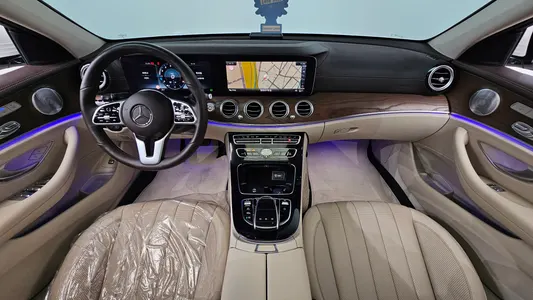 Mercedes-Benz E-Class W213 E300 4MATIC 2019 7