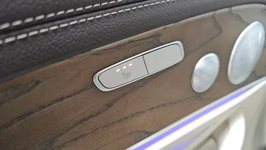Mercedes-Benz E-Class W213 E300 4MATIC 2019 31