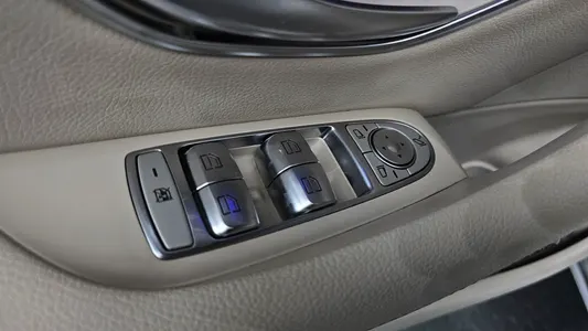 Mercedes-Benz E-Class W213 E300 4MATIC 2019 29
