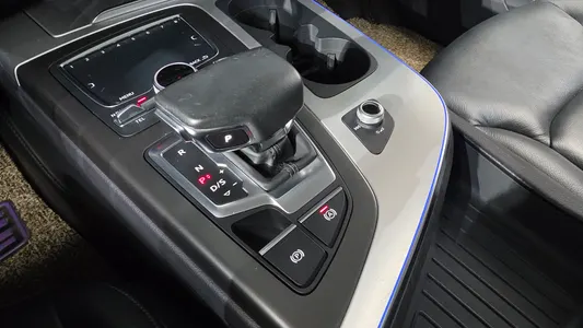 Audi Q7 (4M) 45 TFSI 2019 9