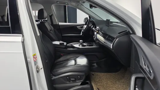 Audi Q7 (4M) 45 TFSI 2019 26