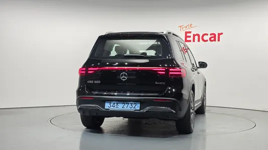 Mercedes-Benz EQB X243 EQB300 4MATIC AMG 2025 4