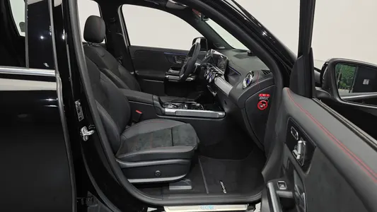 Mercedes-Benz EQB X243 EQB300 4MATIC AMG 2025 11