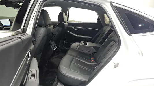 Hyundai (DN8) 2.0 2024 12