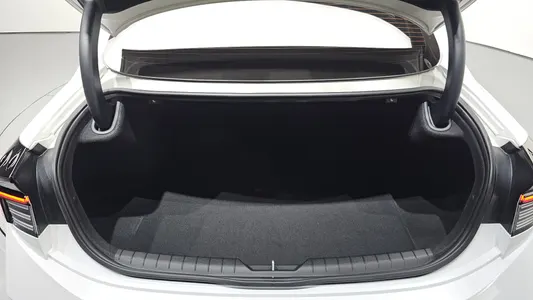 Hyundai (DN8) 2.0 2024 18