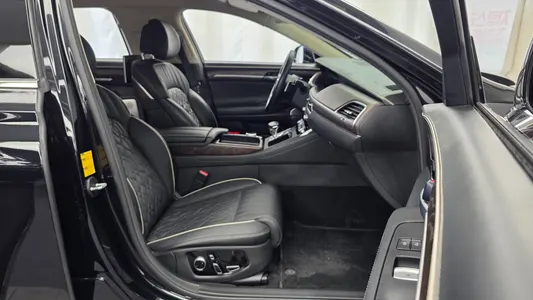 Genesis G90 5.0 AWD 2020 12