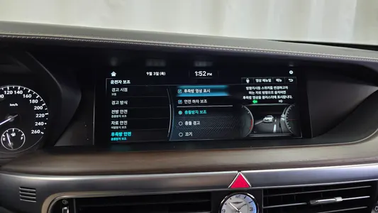 Genesis G90 5.0 AWD 2020 16