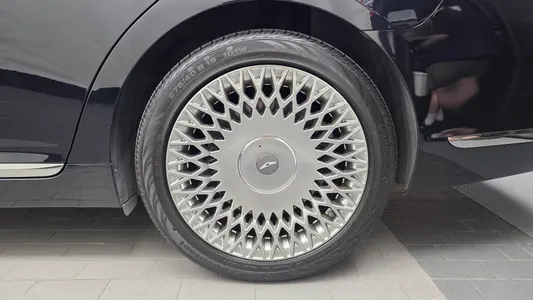 Genesis G90 5.0 AWD 2020 21